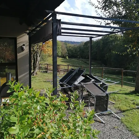 펜션 4 Etoiles Nature En Auvergne Puy Mary Cantal *